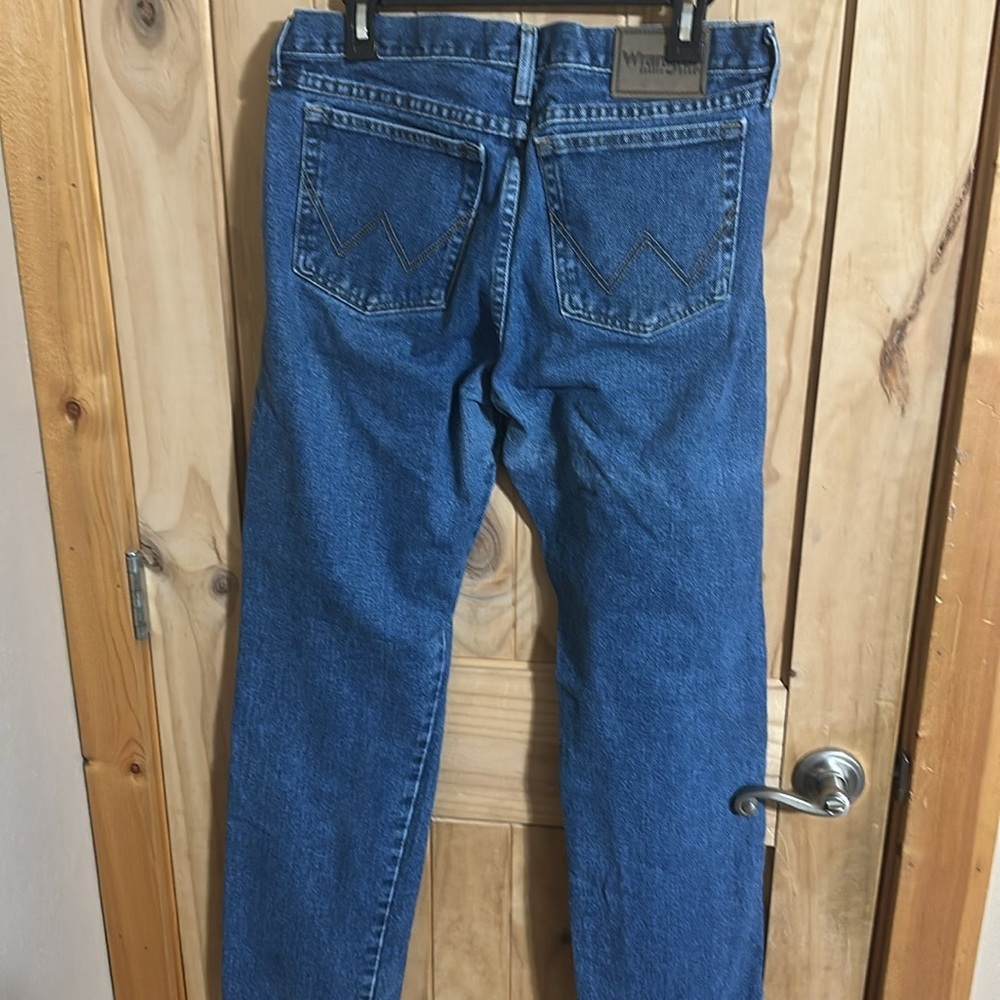 Vintage Wrangler Rugged Wear Classic Blue Men's Jeans - Picture 2 of 4